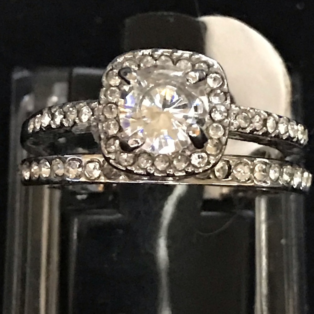 4X HP 🎉💍 Halo Set CZ Solitaire Ring Set - Picture 4 of 6